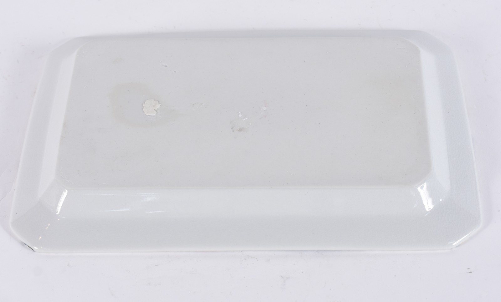 Bandeja de porcelana com pássaros e folhas em policromia. - foto 3 de 3