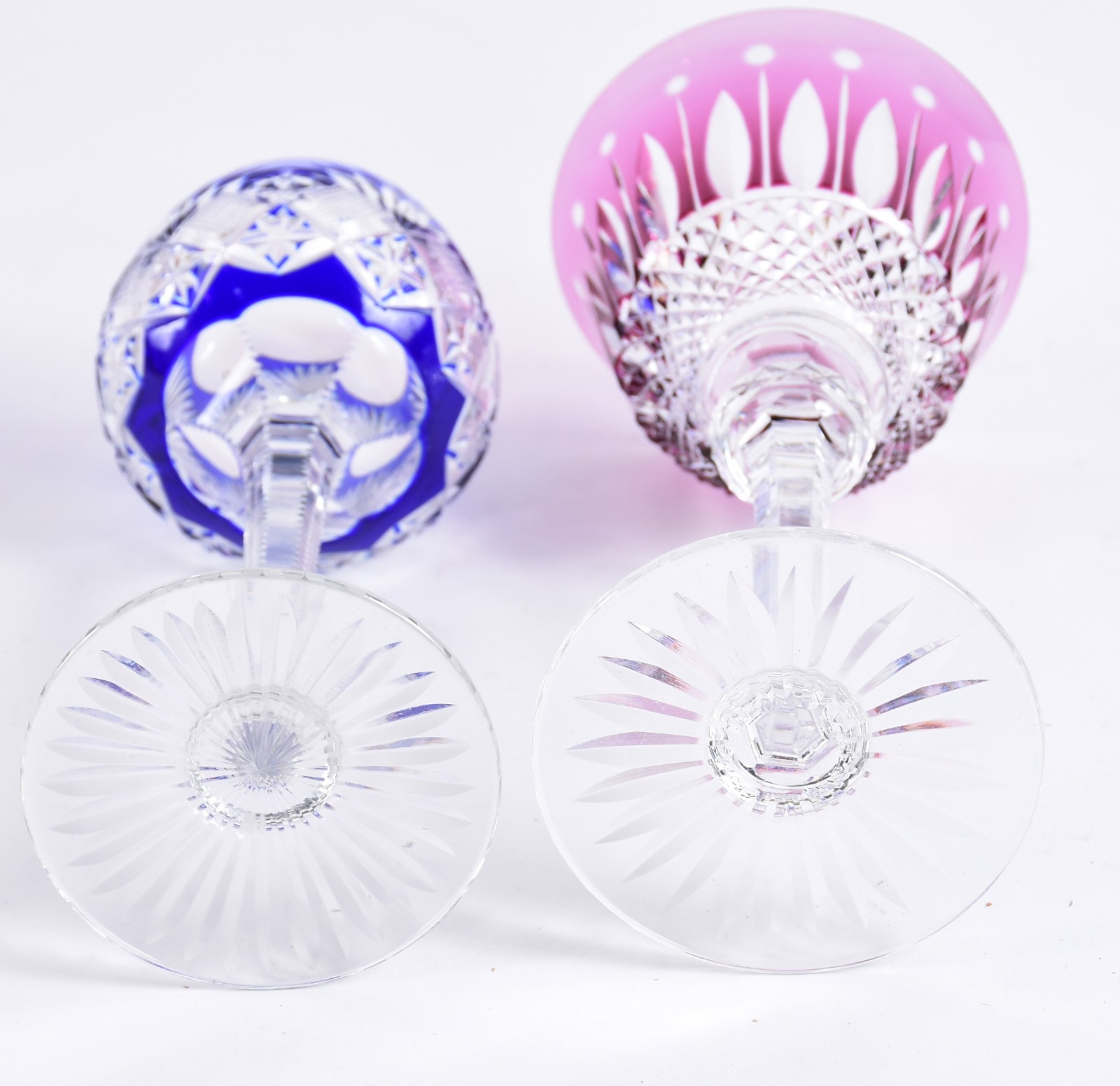 Cinco taças de cristal lapidado doublé diversas cores e um de modelo... - foto 4 de 4