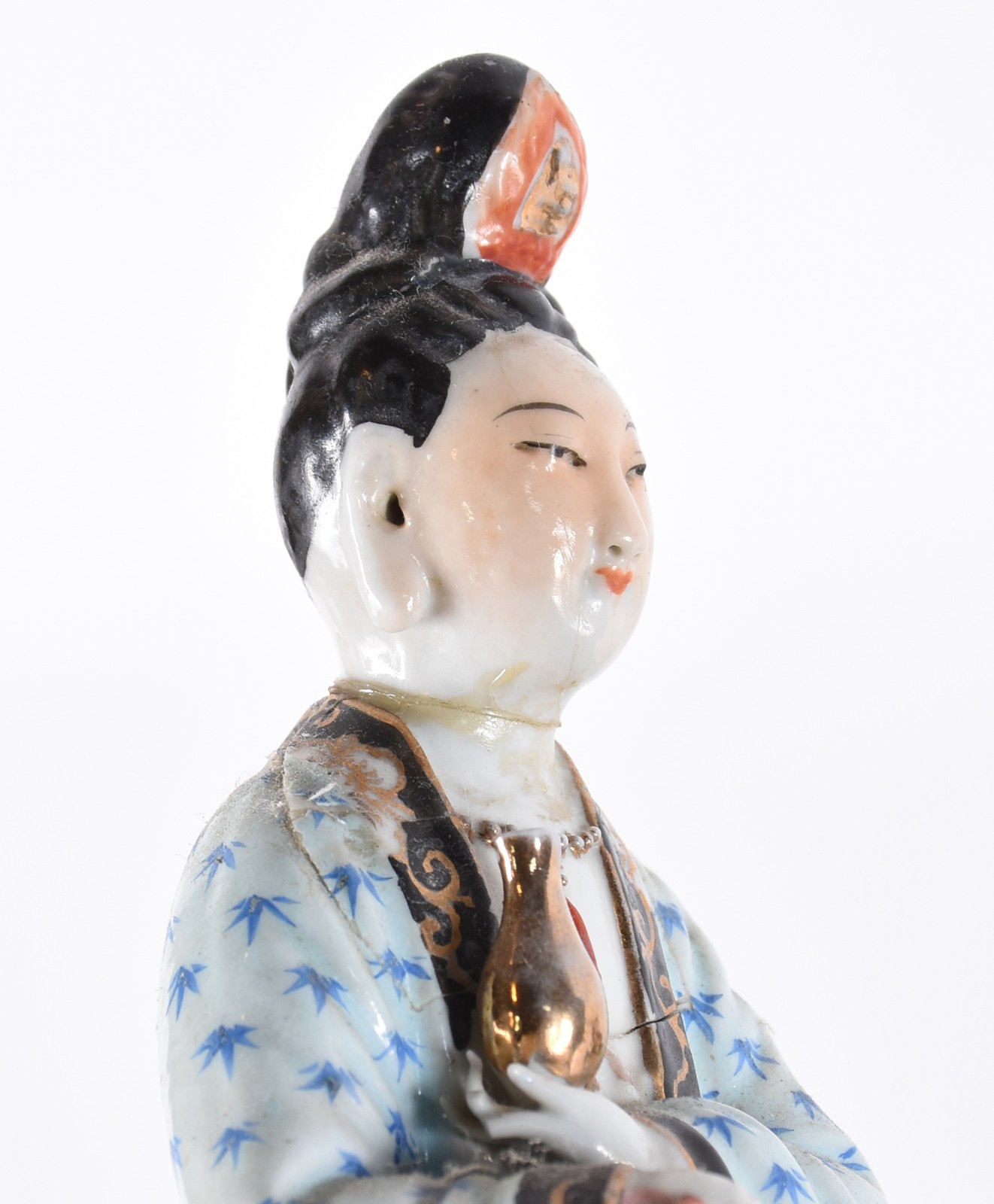 Diversas peças orientais, sendo: 8 estatuetas de porcelana... - foto 5 de 10