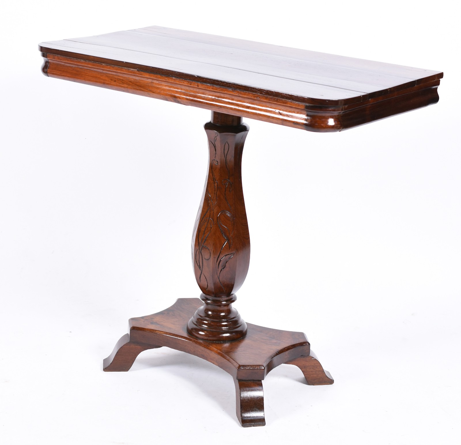 Mesa de encostar de madeira nobre, tampo retangular apoiado sobre... - foto 1 de 5