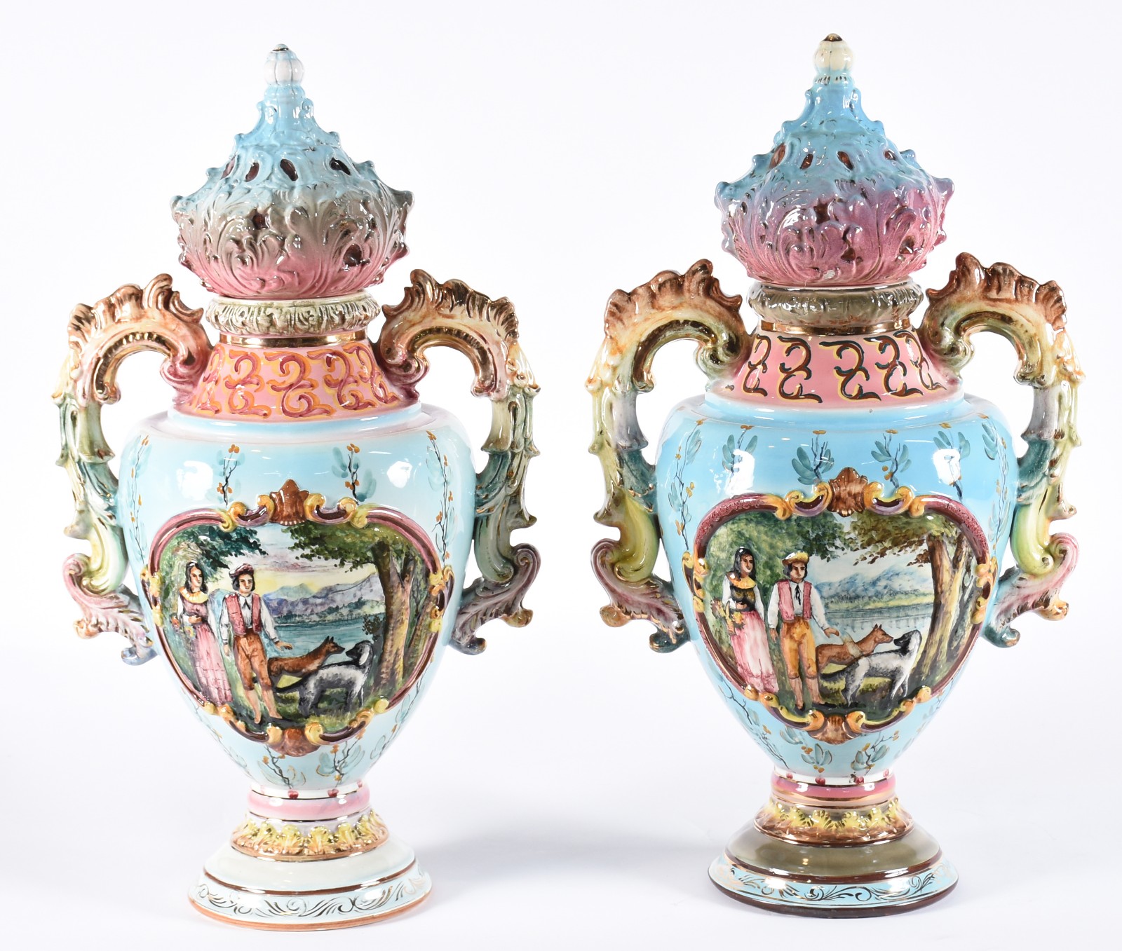Par de ânforas de porcelana "Tasca" decoradas com figuras de... - foto 1 de 7