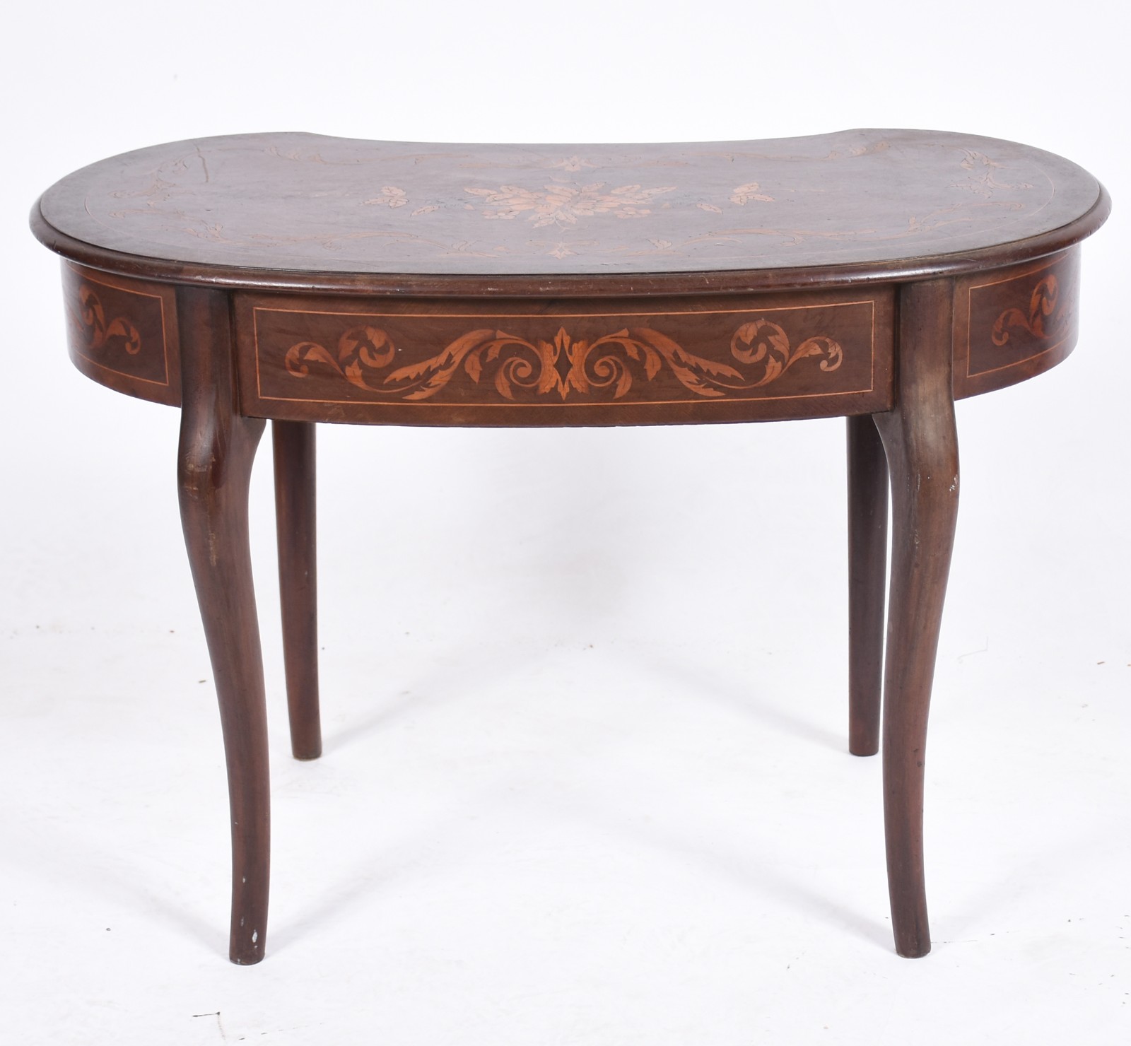 Mesa auxiliar de madeira nobre trabalhada em marqueterie, feitio rim... - foto 5 de 6