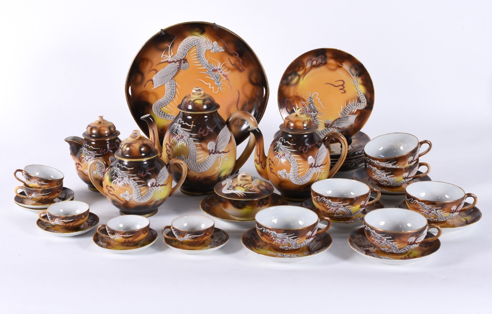 Serviço de chá, café e bolo de porcelana japonesa decorado com... - foto 2 de 5