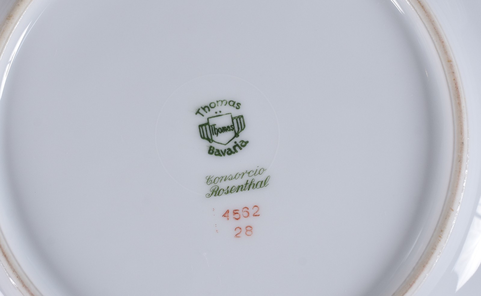 Serviço de jantar de porcelana alemã Rosenthal, decorado com... - foto 6 de 6