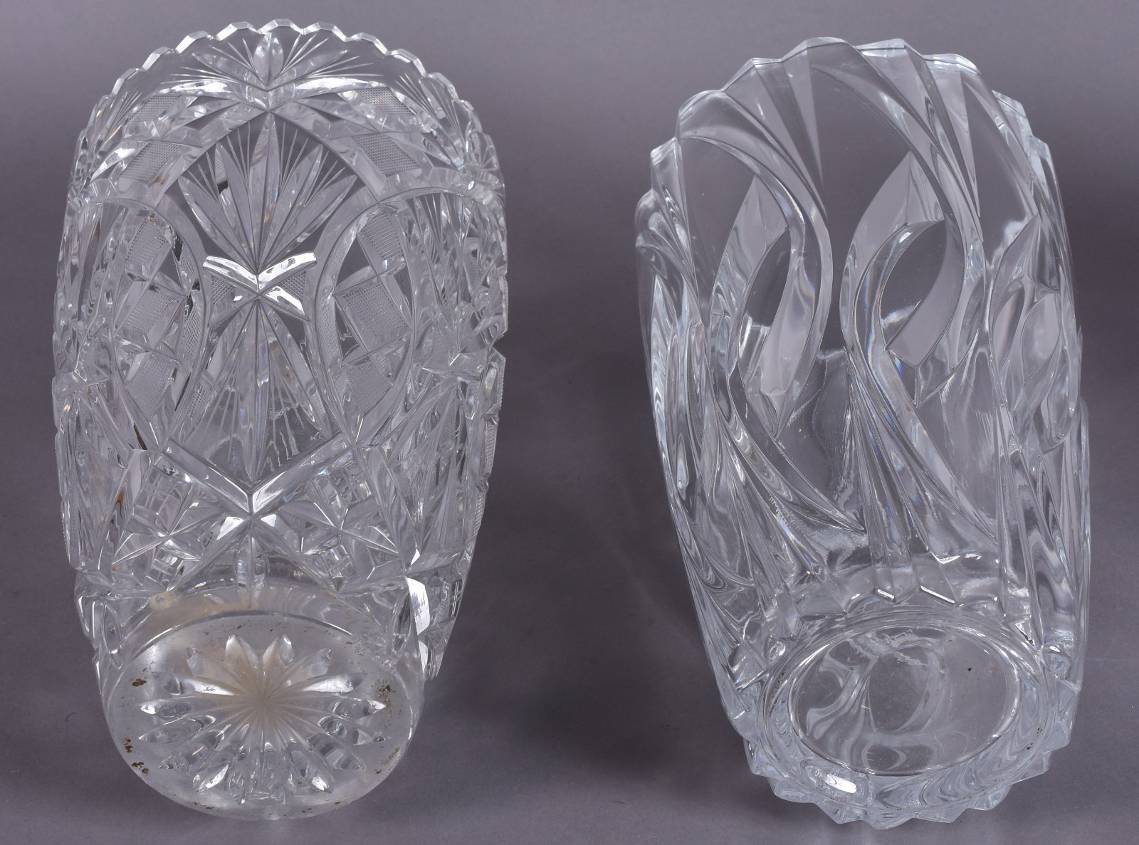 Dois vasos de cristal lapidado. - foto 3 de 4