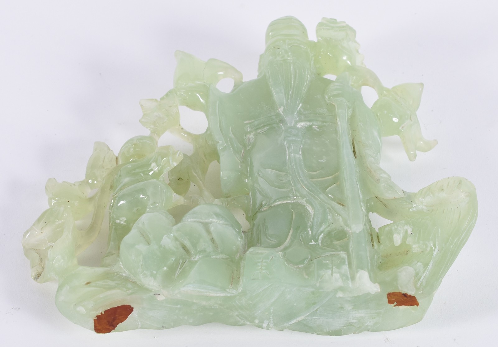 Escultura de jade representando sábio com criança, base de madeira. - foto 5 de 5