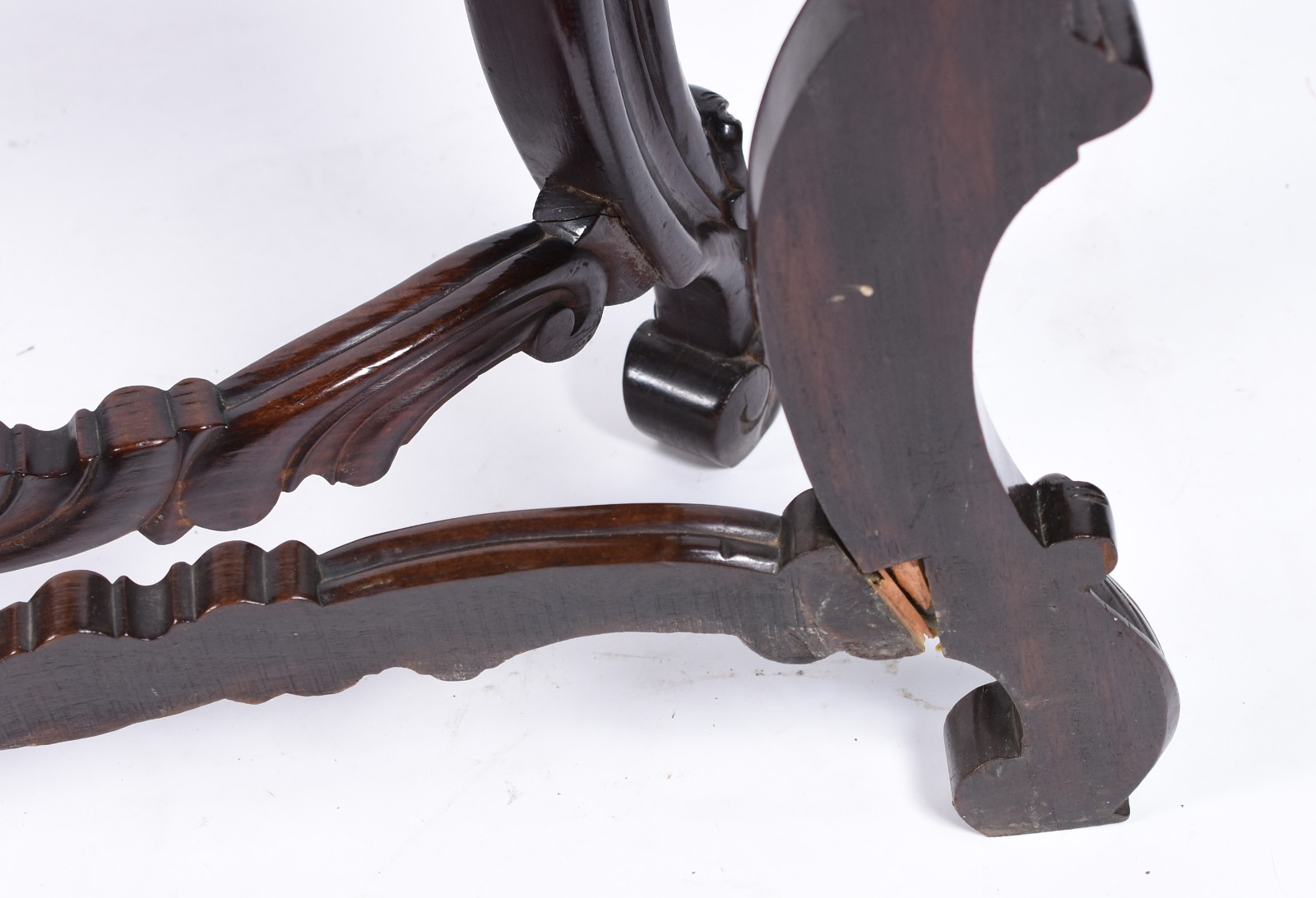 Console de madeira nobre estilo Beranger, Pernambuco, século XIX... - foto 7 de 8