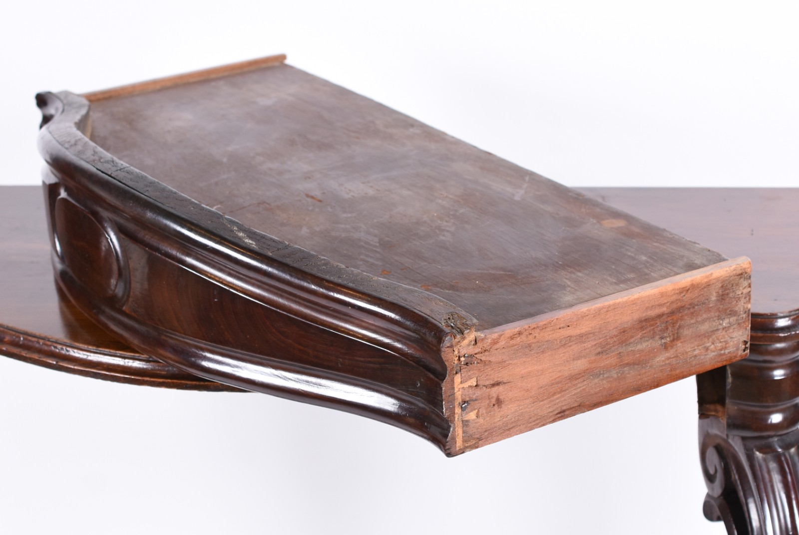 Console de madeira nobre estilo Beranger, Pernambuco, século XIX... - foto 4 de 9