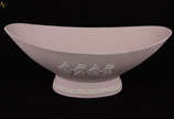 Centro de mesa em biscuit cor rosa. Med. 35 x 1... - Centro de mesa em biscuit cor rosa. Med. 35 x 19 cm. Alt. 12 cm