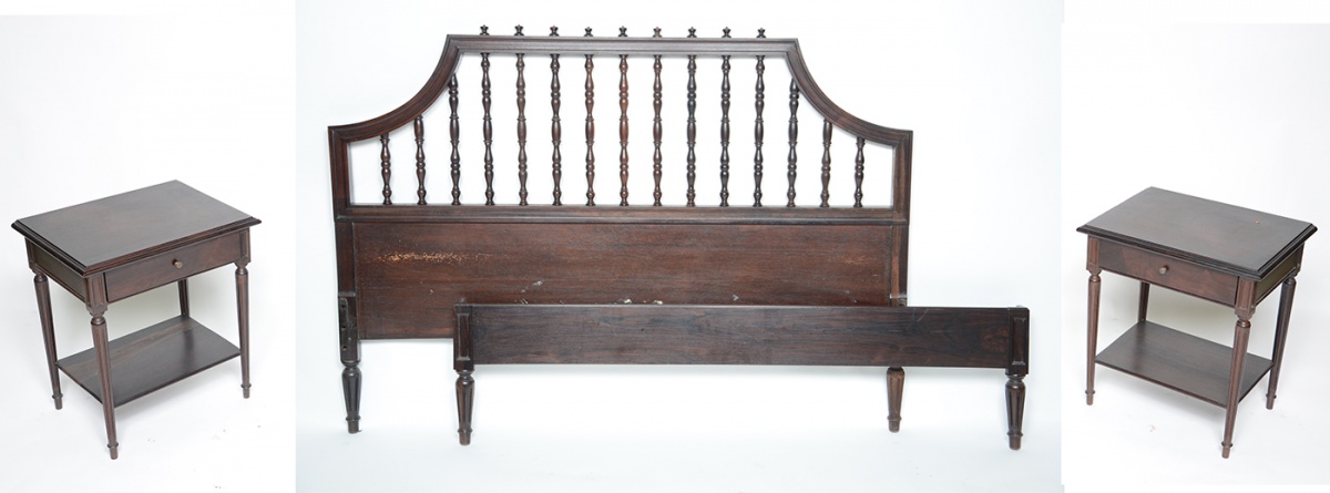 Conjunto para quarto composto de: Cama de casal de jacarandá com... - foto 1 de 2