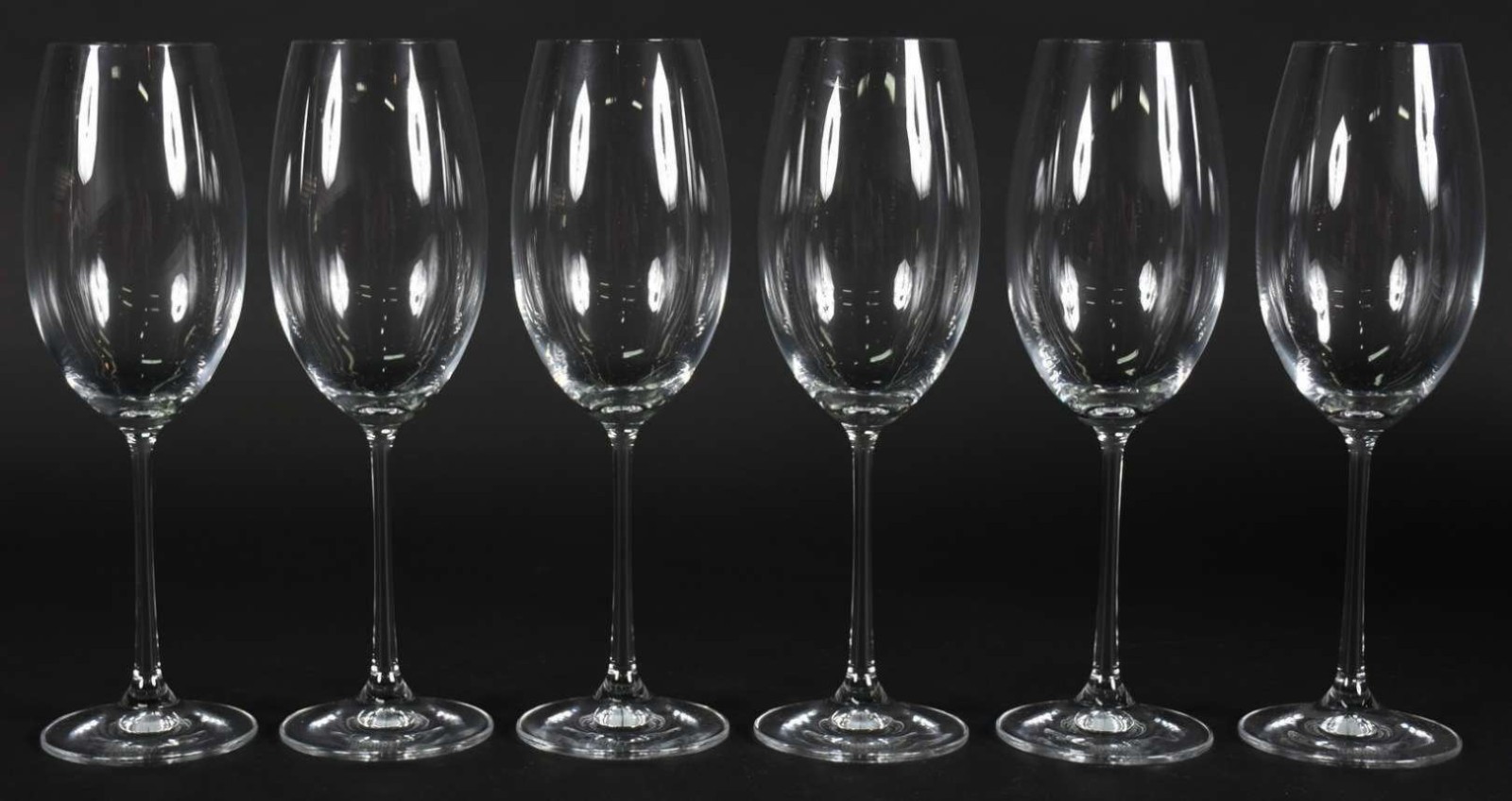 Seis taças de cristal para vinho branco, 450 ml. - foto 1 de 2