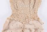 Antiga roupa de bailarina com bordados, Limited... - Antiga roupa de bailarina com bordados, Limited Edition, by Rose Marie Reid. Desgastes.