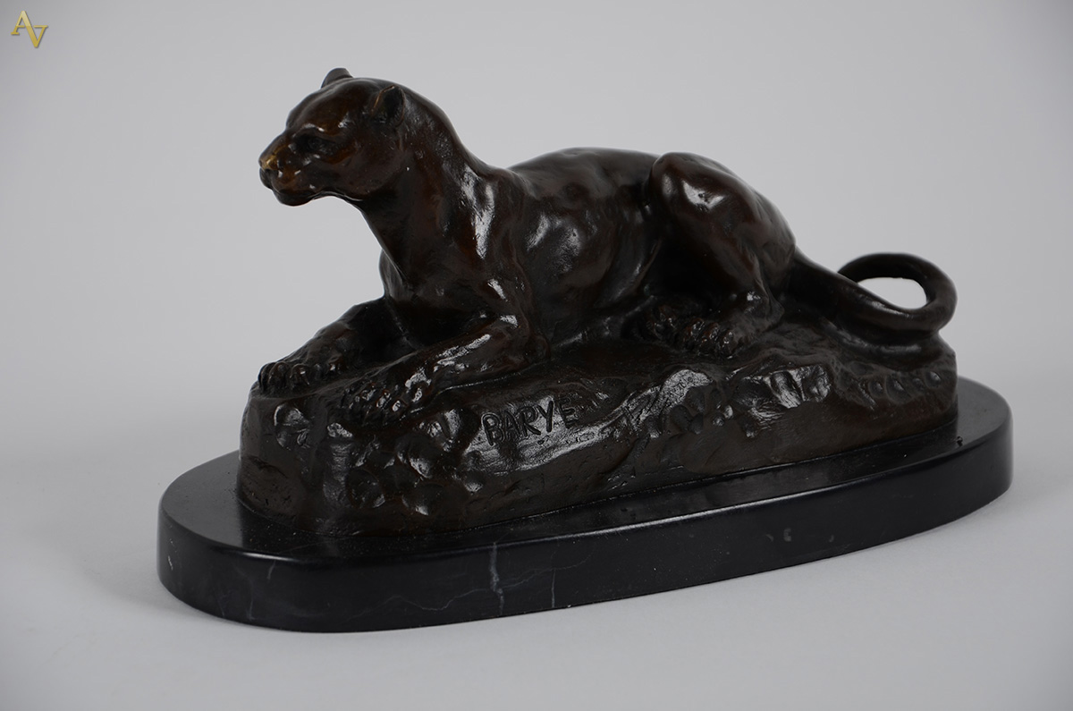 ANTONIE-LOUIS BARYE (França 1796-1875) PANTHERE EN REPOS. Escultura... - foto 1 de 5