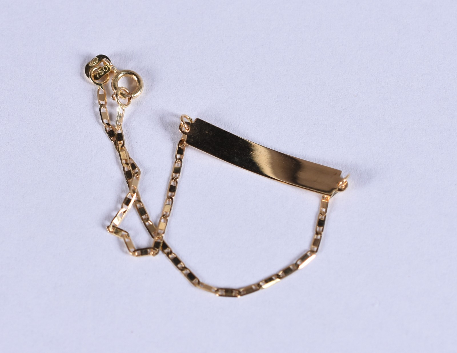 Pulseira de criança de ouro 18k com placa para gravar nome (Por... - foto 2 de 3