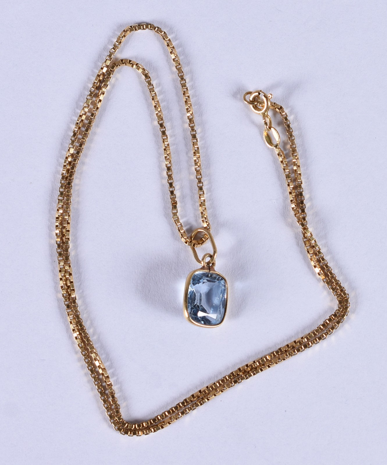 Colar de ouro 18k com pingente com pedras de topázio azul (Por... - foto 4 de 6