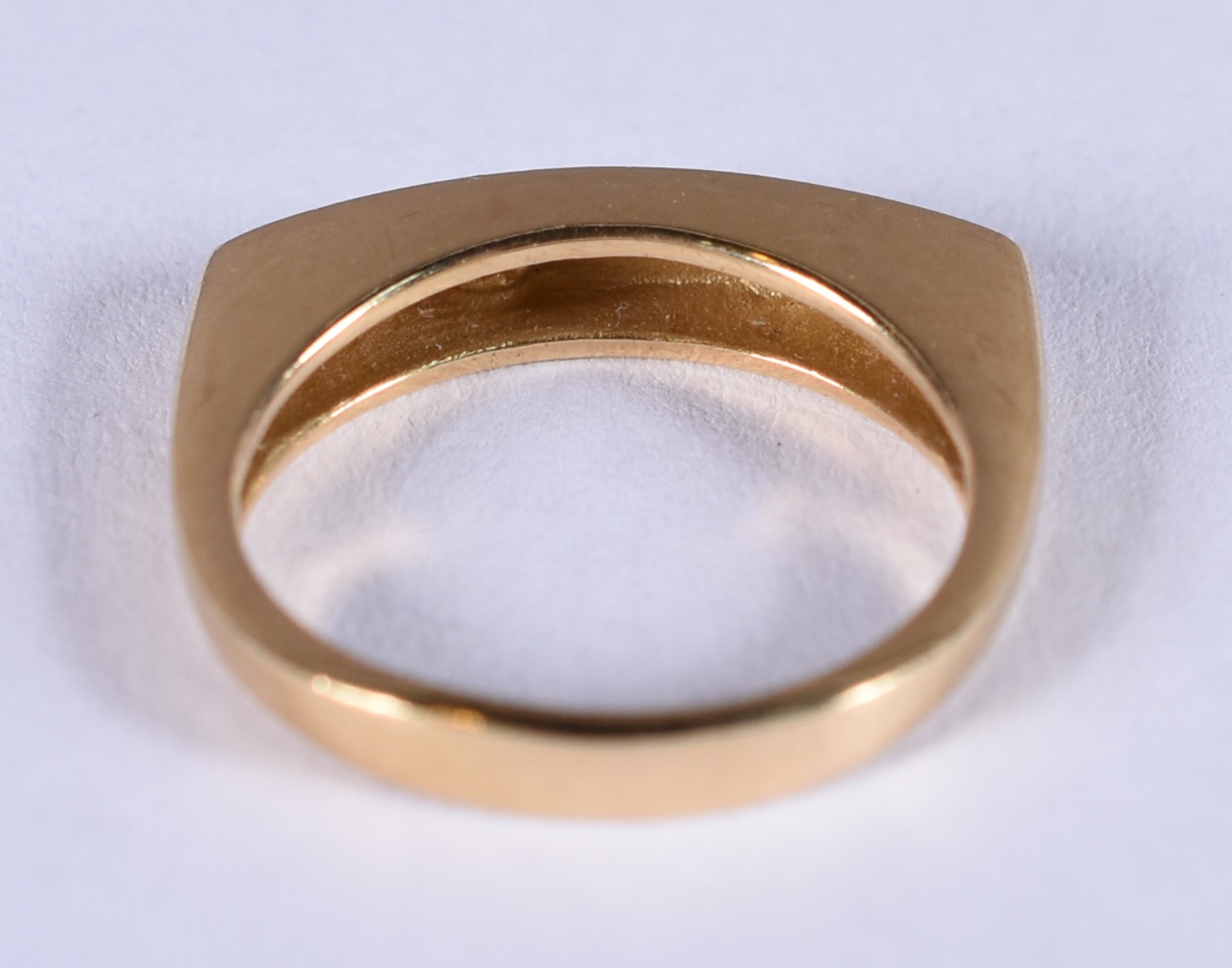 Anel de ouro 18 k com brilhante, aro 12 (Por motivos de segurança a... - foto 4 de 4
