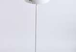 Luminária com coluna de metal pintado de branco... - Luminária com coluna de metal pintado de branco, anos 50, modelo Saarinen. Desgastes.