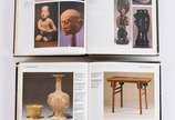 Cinco livros : “Sotheby’s – World Guide to Anti... - Cinco livros : “Sotheby’s – World Guide to Antiques and Their Prices”, edição de 1986, de 1987, de 1988, de 1989 e de 1990.