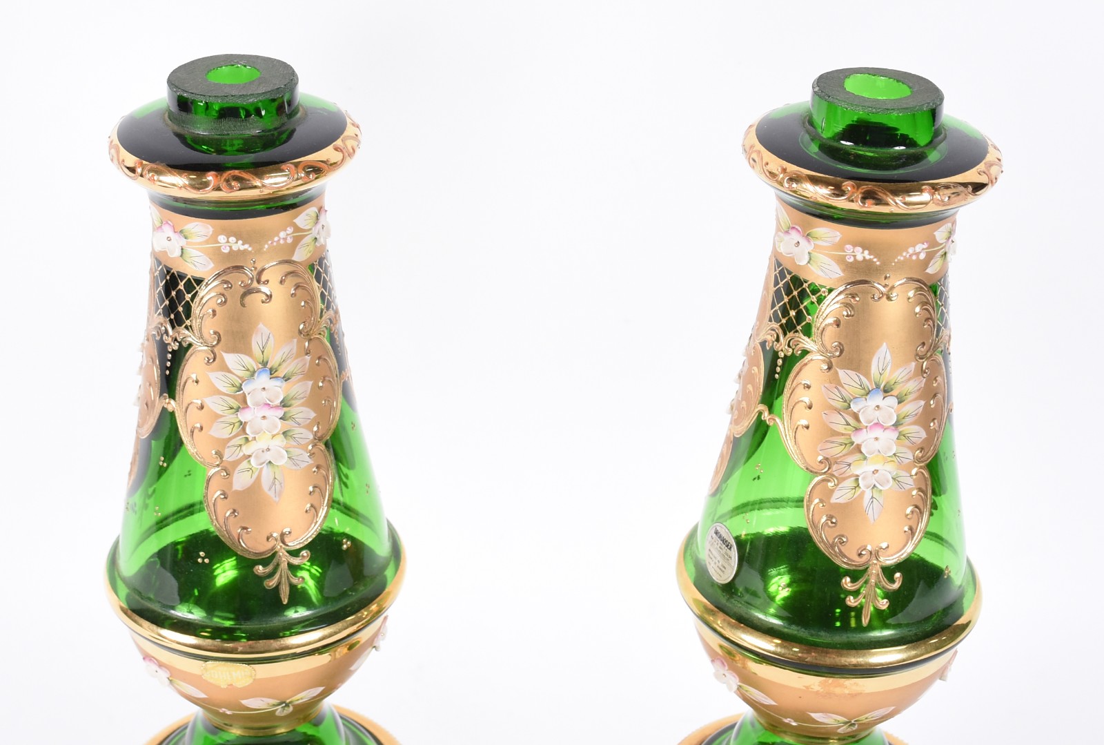 Par de solifleurs de vidro verde, detalhes dourados com pequenas... - foto 3 de 5