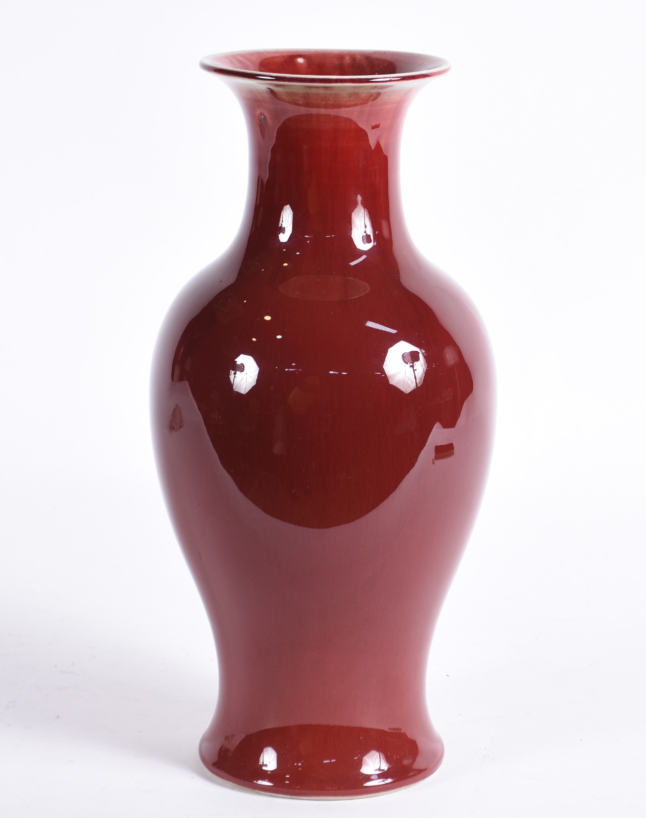 Vaso de porcelana sangue de boi. - foto 1 de 3