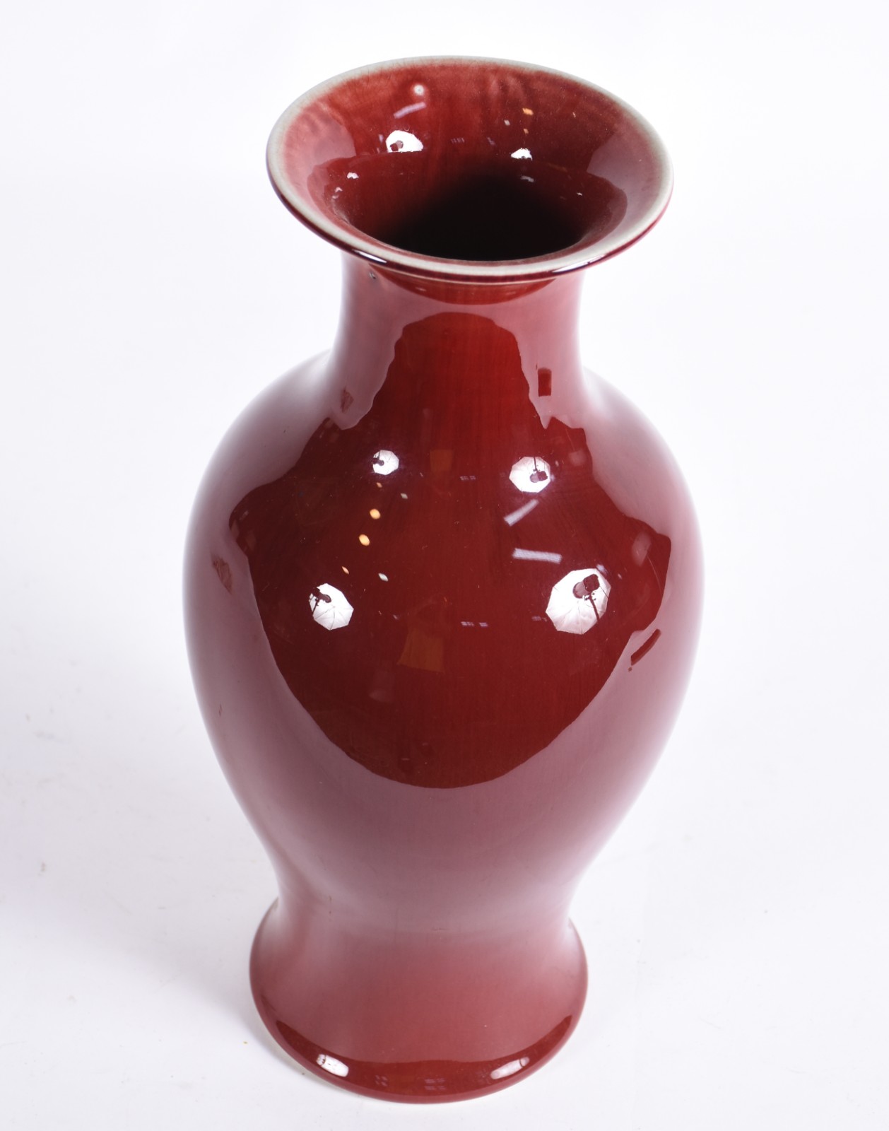 Vaso de porcelana sangue de boi. - foto 2 de 3