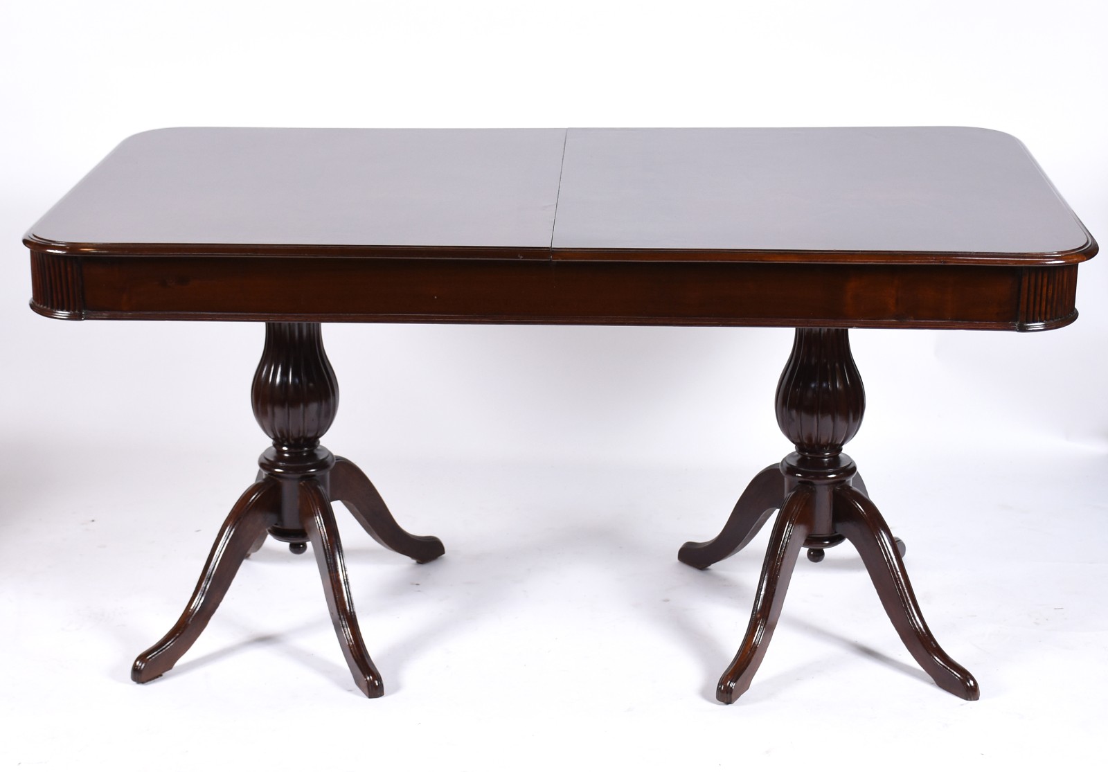Mesa de jantar de madeira nobre, tampo retangular com tabua extensora... - foto 3 de 5