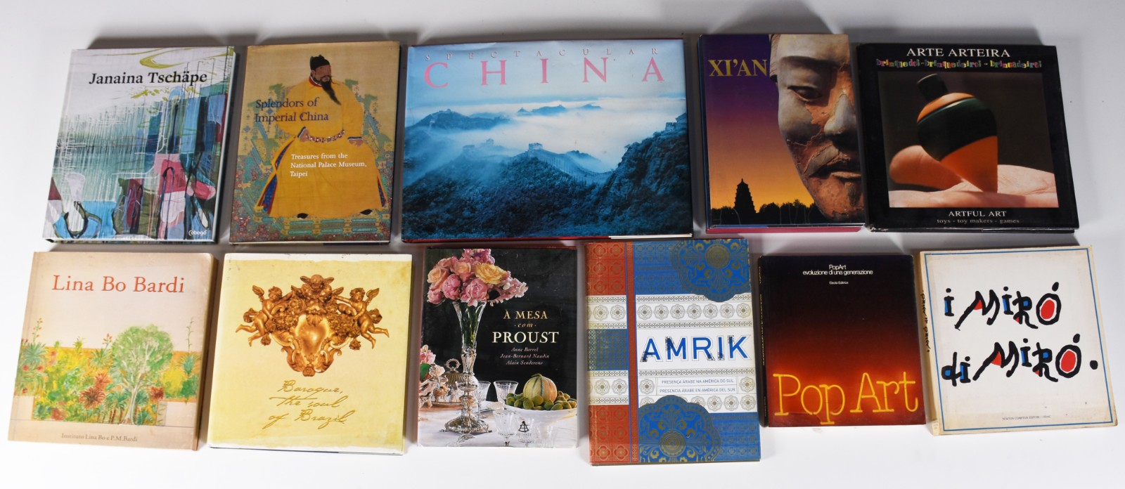 Onze livros diversos. - foto 1 de 5