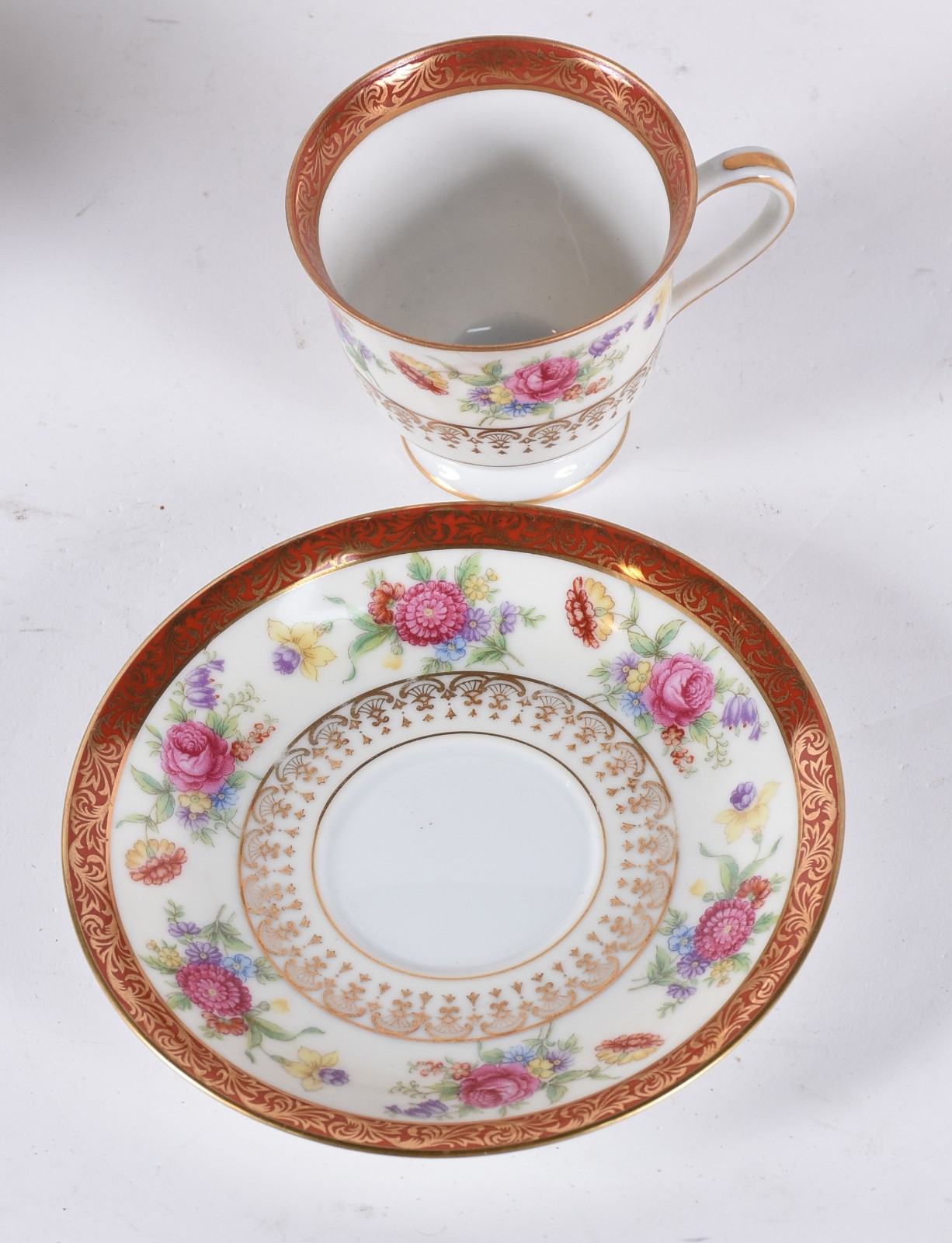 Aparelho de chá, café e jantar de porcelana NORITAKE, borda floral em... - foto 3 de 4