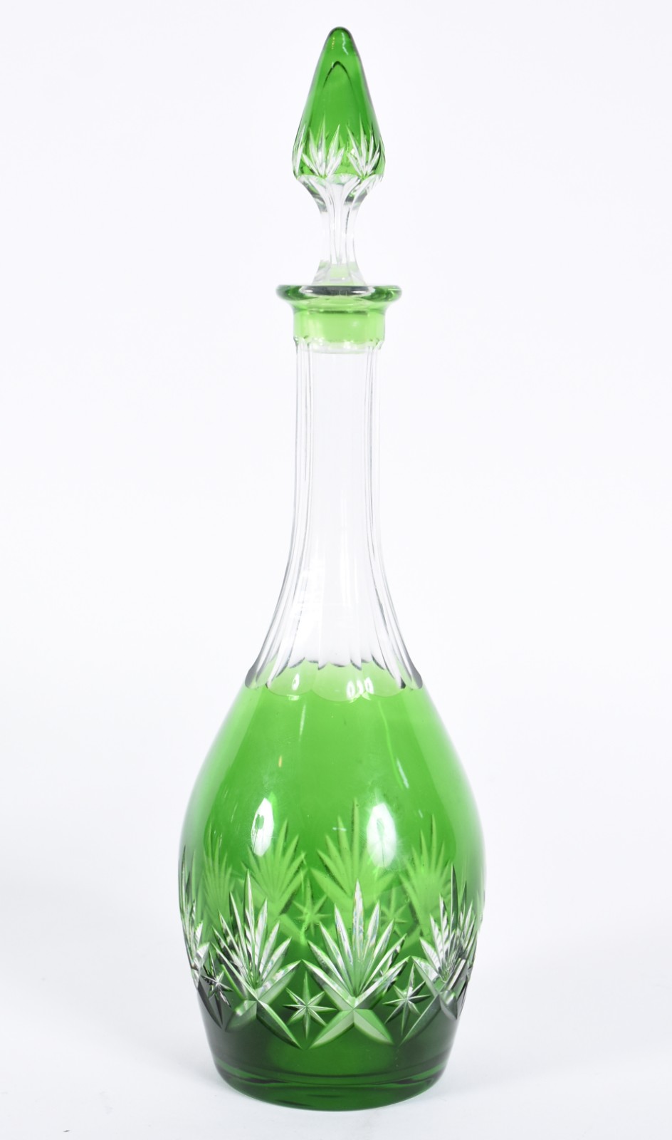 Conjunto de cristal tcheco doublé verde lapidado composto de 8 taças... - foto 4 de 5