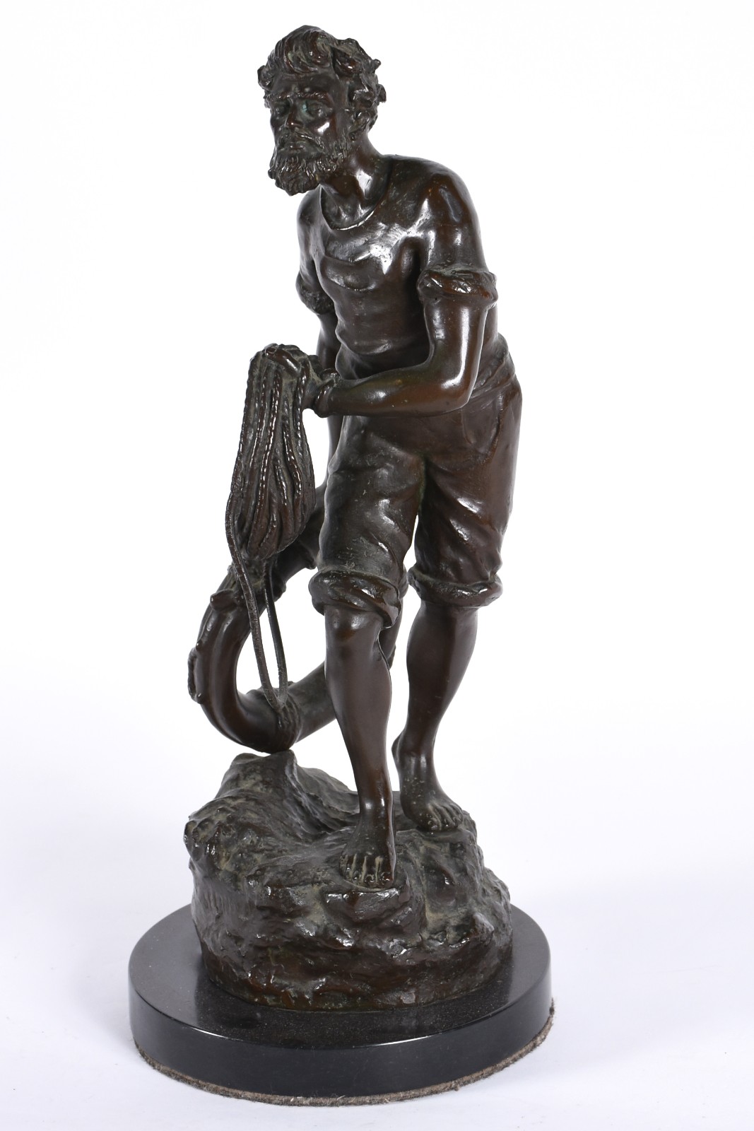 Escultura de petit bronze representando figura masculina com boia... - foto 2 de 4