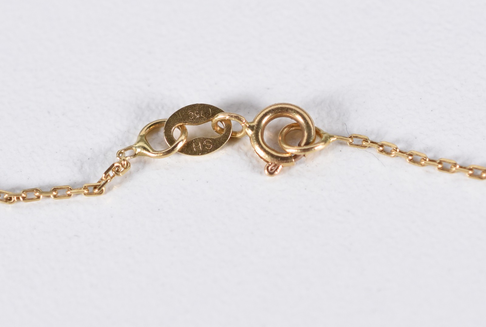Colar de ouro 18 k contraste 750 e pingente Sacro (Por motivos de... - foto 5 de 5