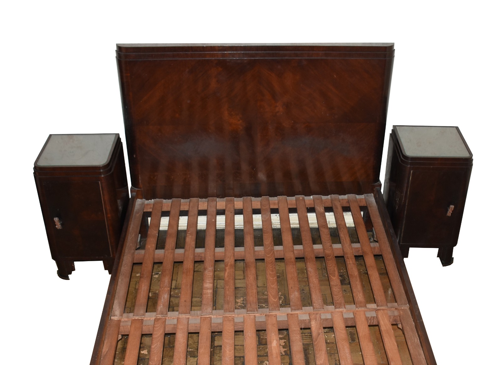 Conjunto ART DECO composto de cama de casal e par de mesas de... - foto 2 de 9