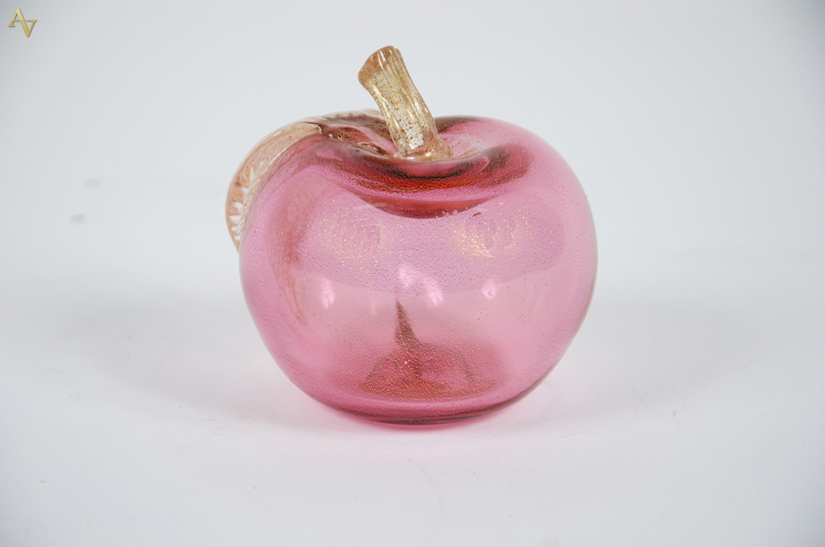 SALVATI. Fruto de vidro murano em forma de pêssego, na coloração... - foto 2 de 2