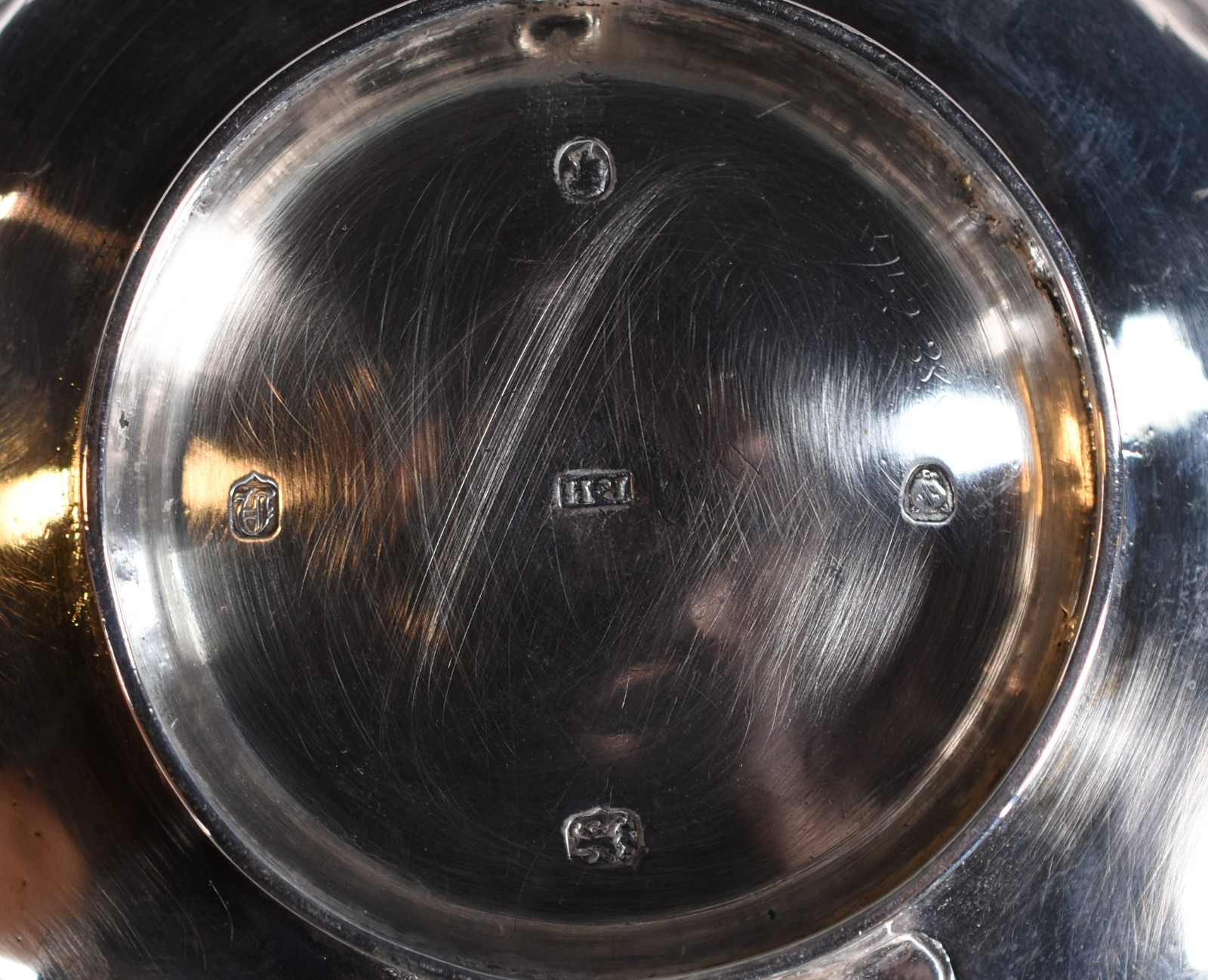 Samovar de prata inglesa contraste leão passante, trabalhada com... - foto 10 de 10