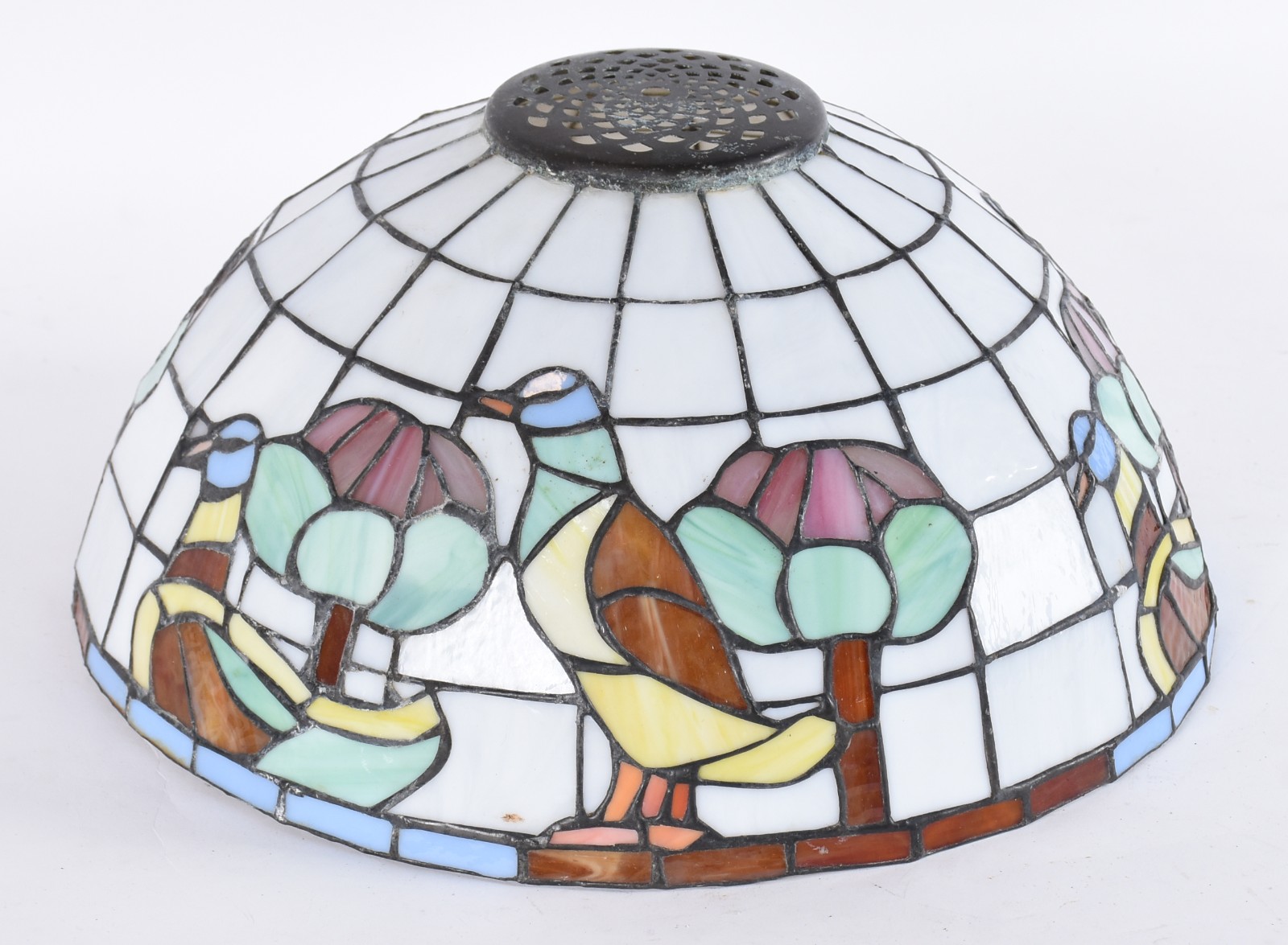 Cúpula para abatjour estilo Tiffany com placas de pasta de vidro... - foto 1 de 4