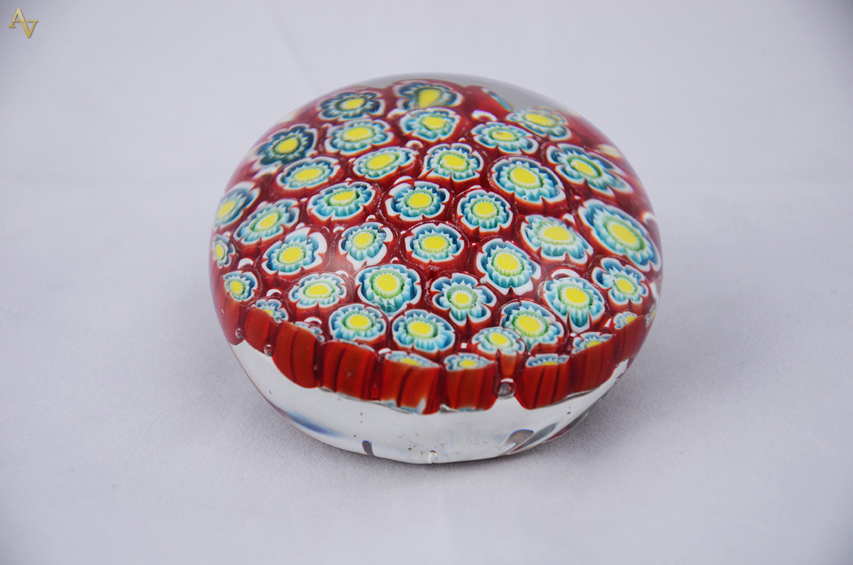 Peso para papel de murano Millefiori. Diâm. 9 cm