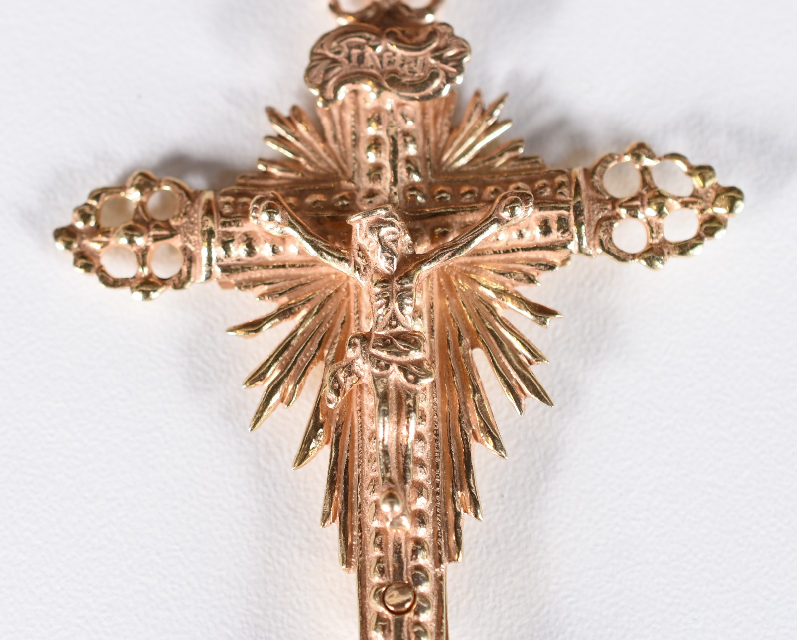 Crucifixo barroco de pendurar em prata com vermeil- Brasil-Bahia... - foto 2 de 4