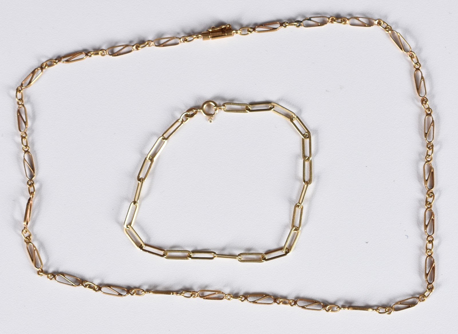 Conjunto de ouro 18 k composto de cordão e pulseira (Por motivos de... - foto 2 de 5