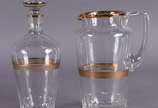 Serviço de cristal tcheco com tarja dourada com... - Serviço de cristal tcheco com tarja dourada composto de: 11 cálices para licor, 12 taças para champagne, 10 copos longos, 11 para vinho tinto, 1...