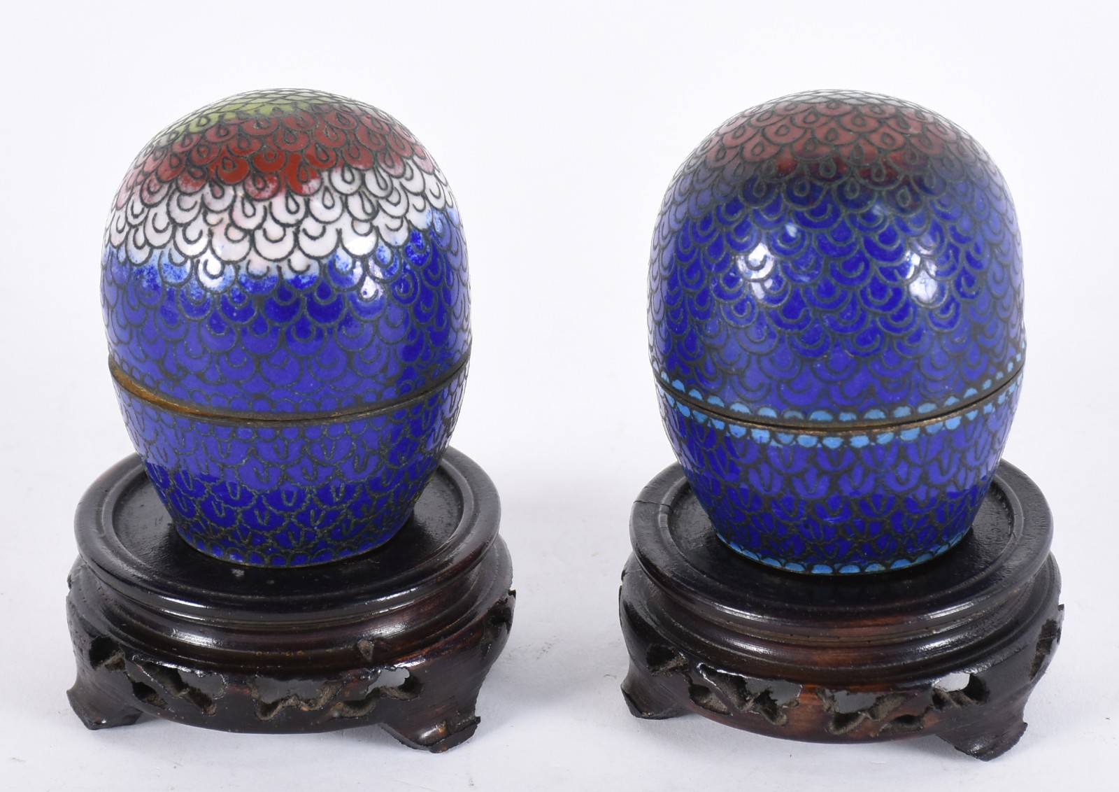 Par de corujas de cloisonné com bases de madeira. - foto 5 de 5