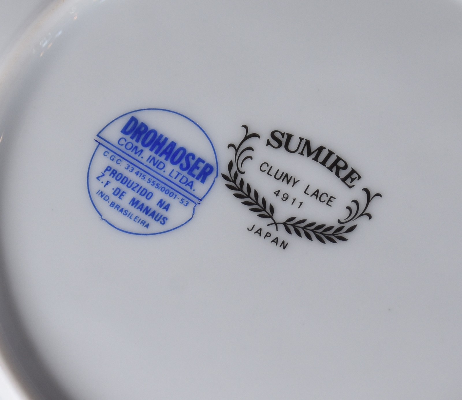 Aparelho de chá de porcelana japonesa branca com friso prata... - foto 4 de 4