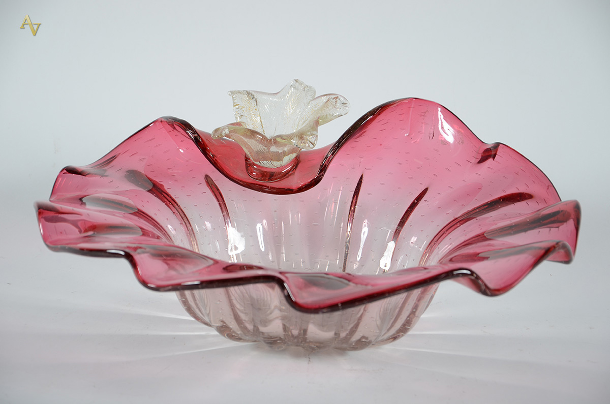 Centro de mesa de murano na cor vermelho - cereja. Diam. 40 cm.