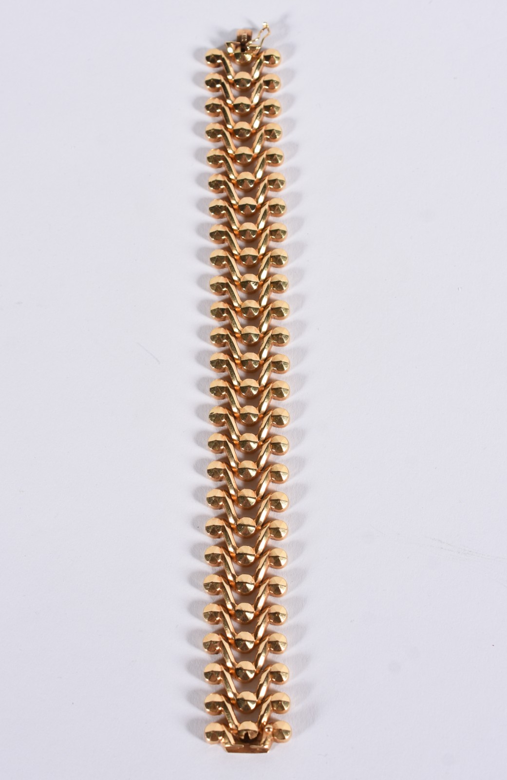 Pulseira de ouro 18k, contraste 750, decorada com setas em forma de... - foto 5 de 6