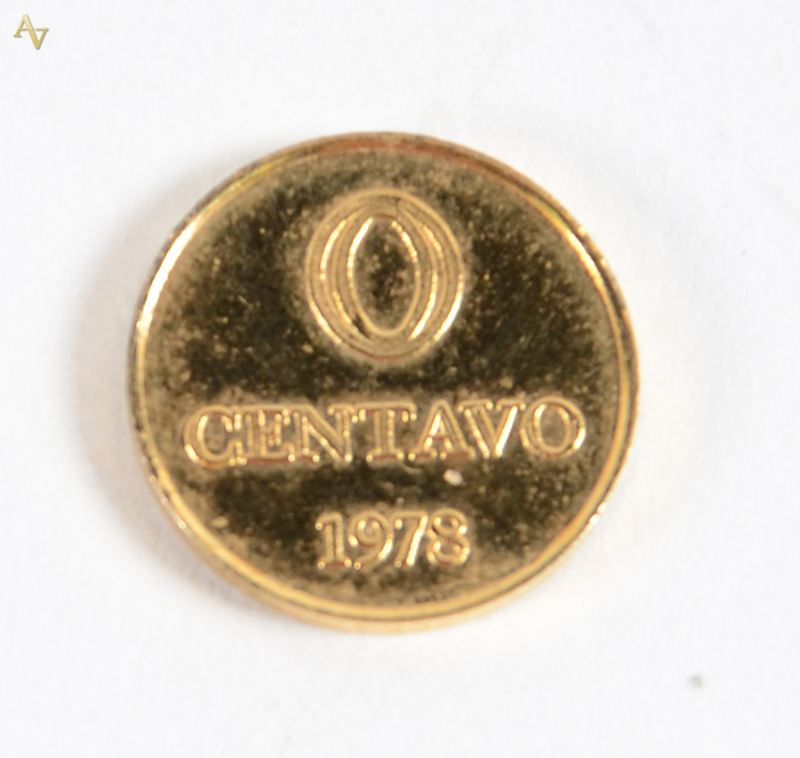 CILDO MEIRELES (1948) - Zero centavo - níquel dourado estampado... - foto 1 de 2