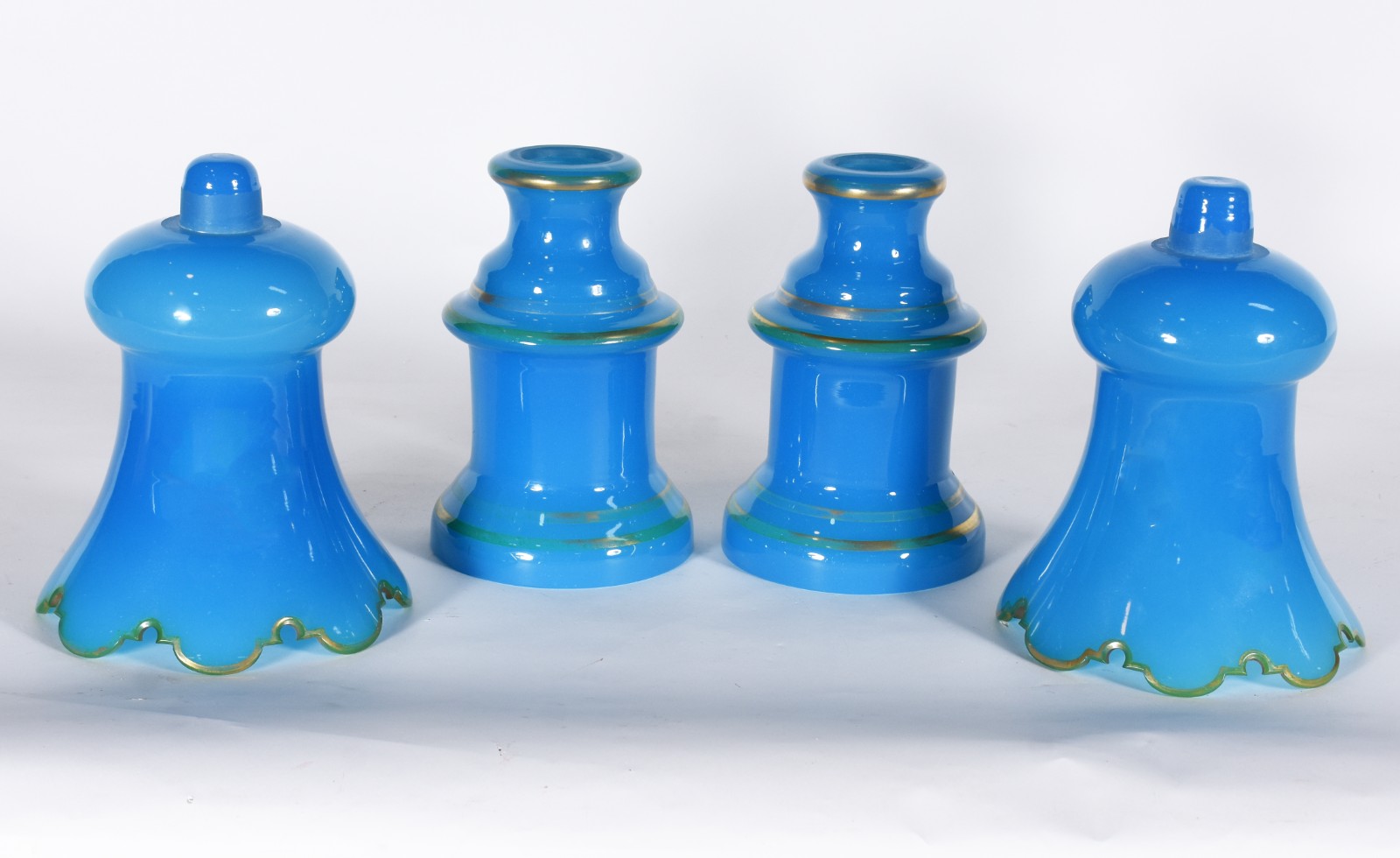 Par de belíssimos vasos de opalina francesa na cor azul turquesa... - foto 5 de 7