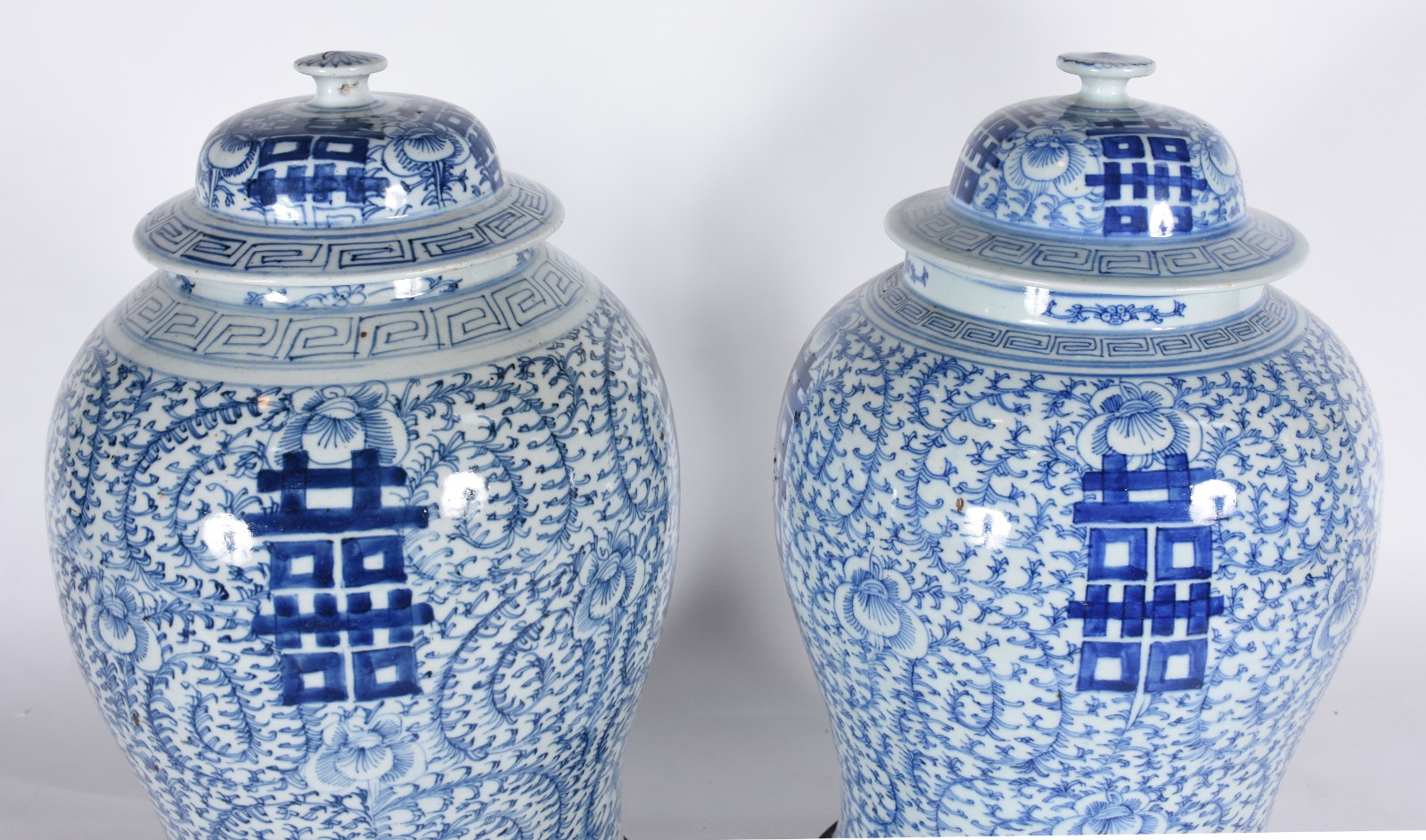 Par de potiches de formato balaústre em porcelana chinesa, decorados... - foto 3 de 11