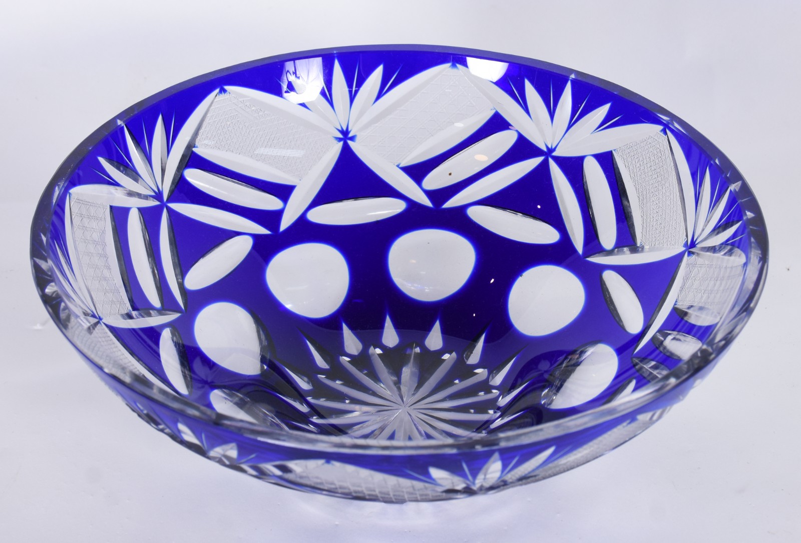 Fruteira de cristal lapidado doublé azul, feitio redondo. - foto 2 de 4