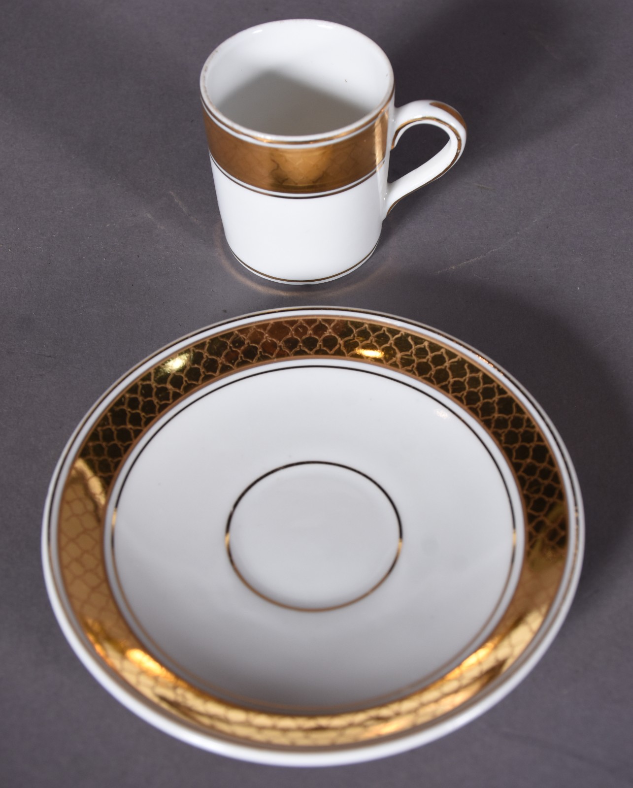 Aparelho de chá, café e jantar de porcelana BRENNAND branco com borda... - foto 6 de 11