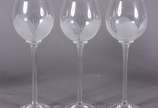 Seis cálices para vinho de cristal com bases fo... - Seis cálices para vinho de cristal com bases foscas na forma de flor.
