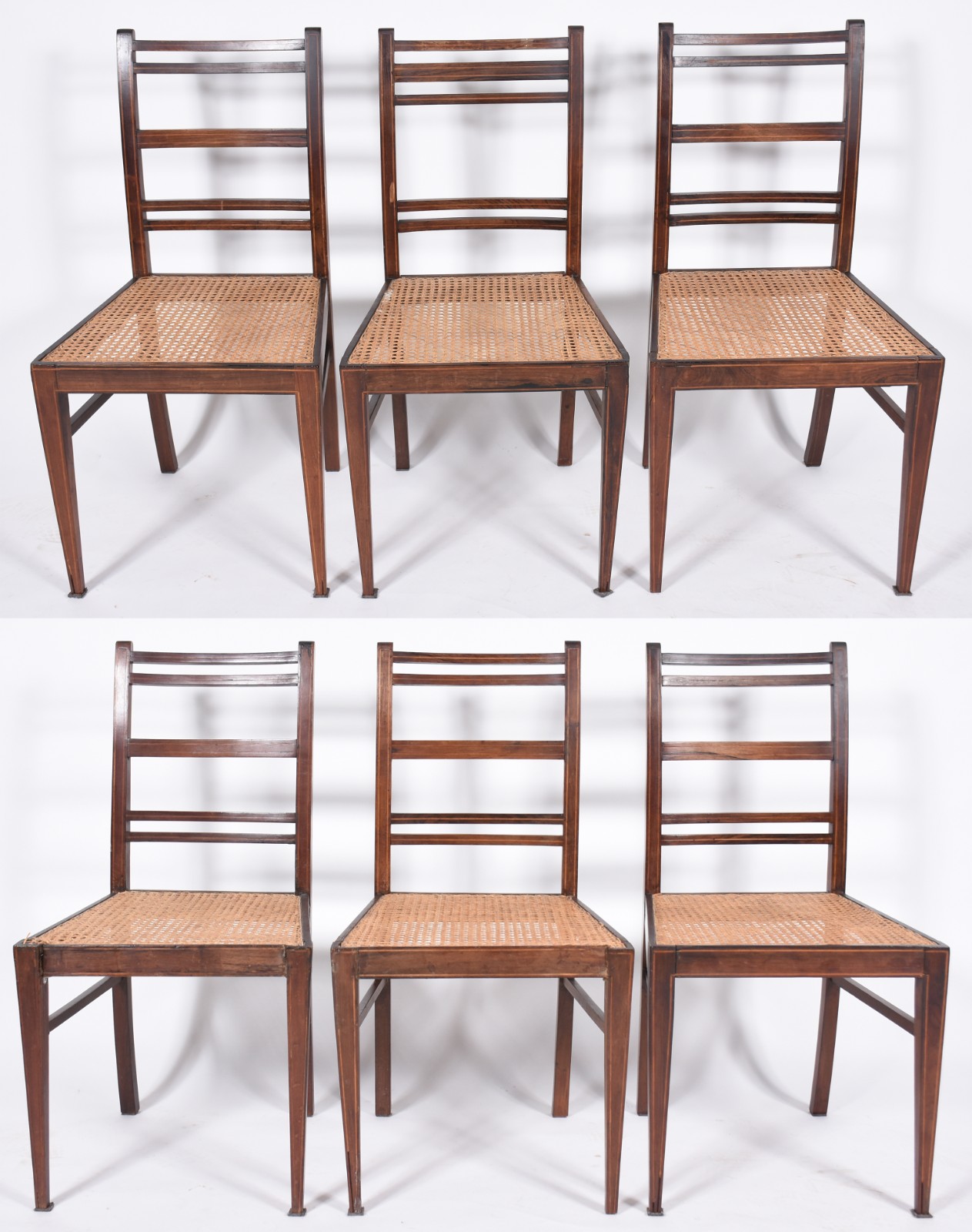 Conjunto com 6 antigas cadeiras "Dona Maria" de jacarandá, assentos... - foto 1 de 10